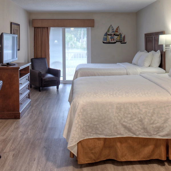 See the accommodations at the S.R Hotel! We're a Hilton Head Hotel with a fitness center, indoor and outdoor pools, located near the beach and cater to those looking for a budget-friendly vacation.